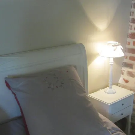 Le Bout Du Monde Nocleg ze śniadaniem